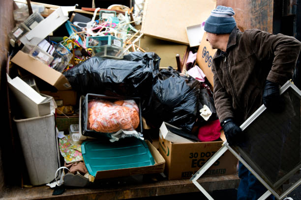Best Yard Cleanup Services  in Pelican Bay, FL